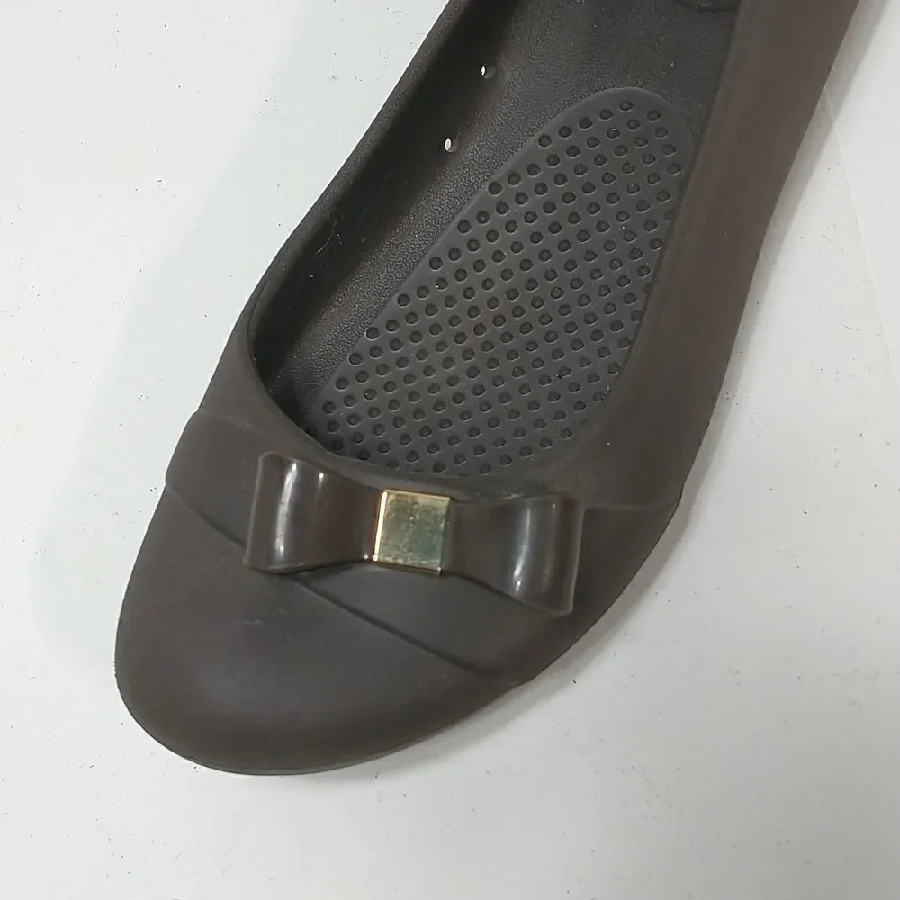 CROCS women brown